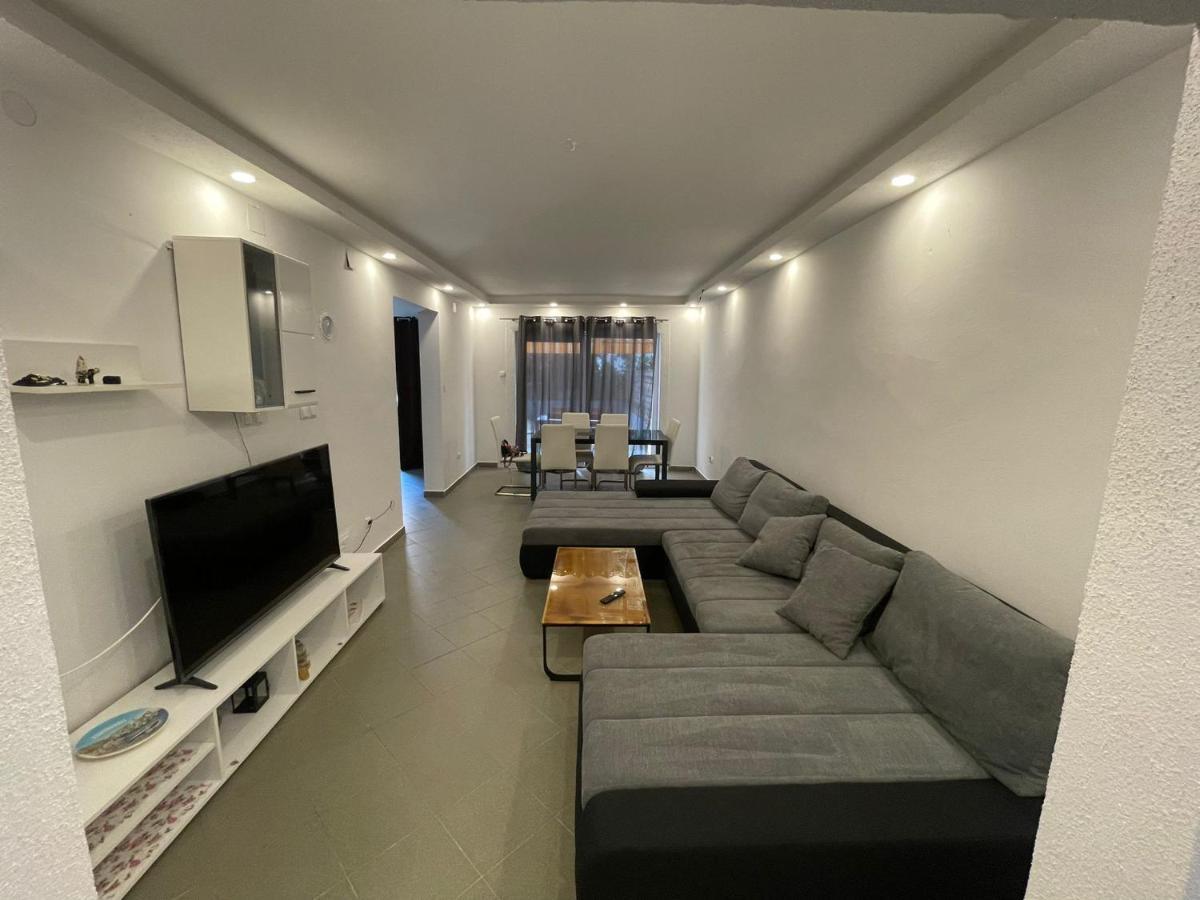 Apartments Fratelli Malinska Εξωτερικό φωτογραφία